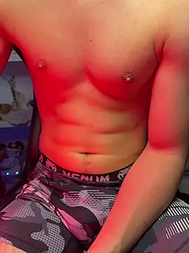 Snapshot of your_cub chatting on April 15, 2026, 10:43 pm your cub online show from April 15, 2026, 10:43 pm