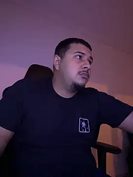 Snapshot of mateocollins1 chatting on March 5, 2026, 11:21 pm mateocollins1 online show from March 5, 2026, 11:21 pm