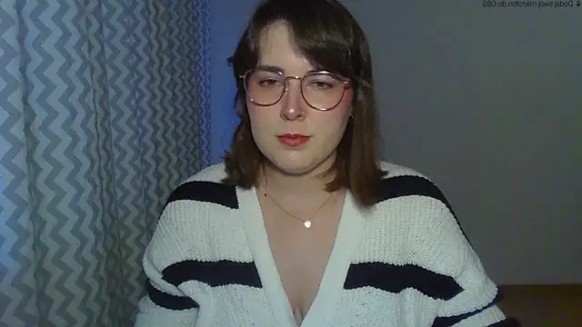 ClaraHard online show from April 27, 2026, 5:44 pm