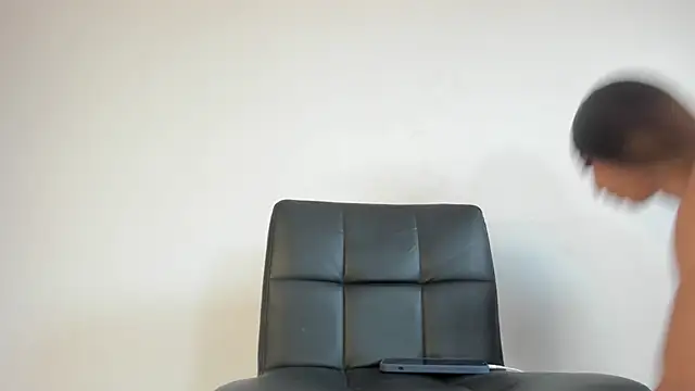 Jaddyy   online show from May 17, 2026, 5:13 pm