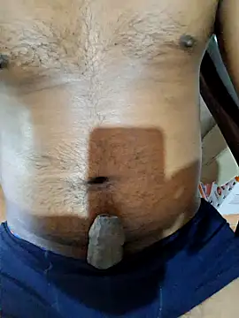 Snapshot of SahanaSL chatting on March 4, 2026, 5:26 am SahanaSL online show from March 4, 2026, 5:26 am