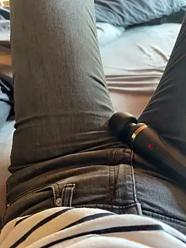 aleexii s online show from March 20, 2026, 1:12 pm