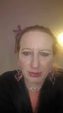 1FallenErica1 online show from March 5, 2026, 12:57 pm