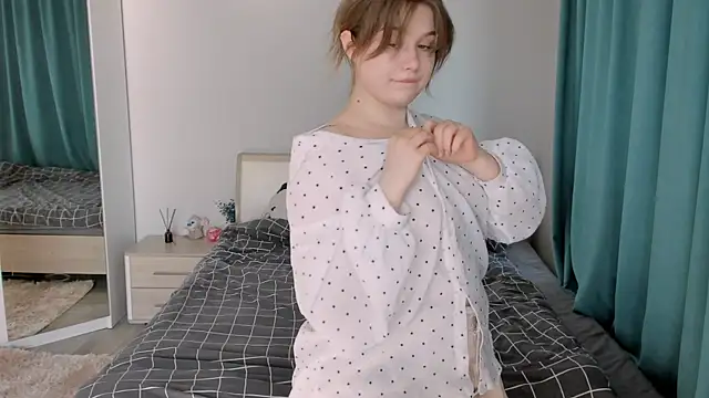 JennyHardy online show from August 9, 2026, 1:28 pm
