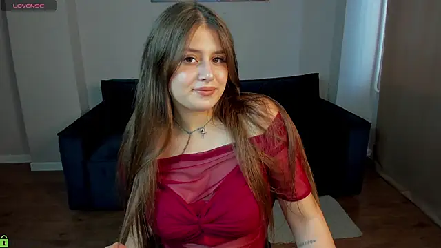 Crystal-Lace online show from July 3, 2026, 1:01 am