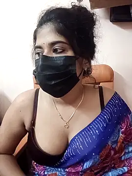 Snapshot of Sunitha28 chatting on May 5, 2026, 4:54 pm Sunitha28 online show from May 5, 2026, 4:54 pm
