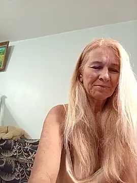 Snapshot of ViktoriaSexi1 chatting on May 16, 2026, 5:45 pm ViktoriaSexi1 online show from May 16, 2026, 5:45 pm