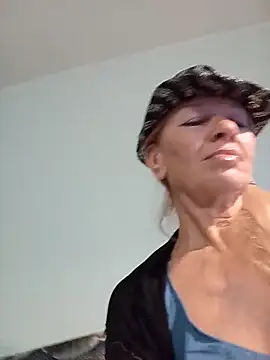 Snapshot of ViktoriaSexi1 chatting on April 10, 2026, 5:31 pm ViktoriaSexi1 online show from April 10, 2026, 5:31 pm