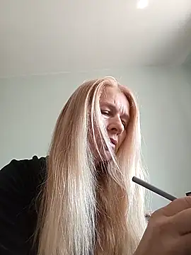 Snapshot of ViktoriaSexi1 chatting on April 13, 2026, 9:24 am ViktoriaSexi1 online show from April 13, 2026, 9:24 am