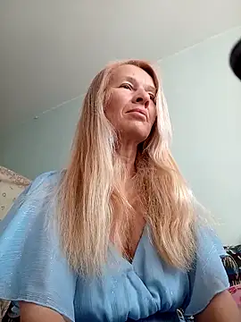 Snapshot of ViktoriaSexi1 chatting on April 28, 2026, 5:01 am ViktoriaSexi1 online show from April 28, 2026, 5:01 am
