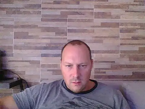 lustonfan online show from March 10, 2026, 1:04 pm