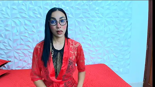 SOPHIA ZC online show from April 7, 2026, 7:37 pm