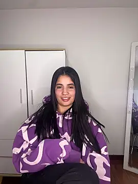 Lucy engel online show from May 27, 2026, 1:57 am