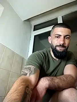 Tommy Porn  online show from May 2, 2026, 9:20 pm