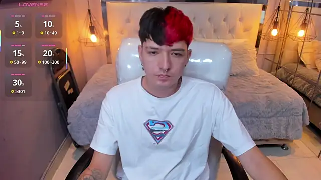 Santiago morgan online show from April 1, 2026, 10:50 pm