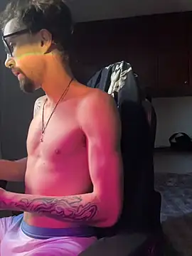 psycrema online show from April 22, 2026, 6:47 pm