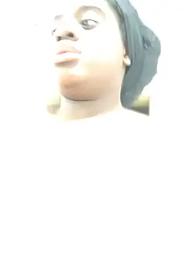 YourLiaa  online show from March 12, 2026, 10:14 pm