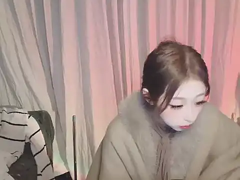 JJ-JIANGJIANG online show from March 11, 2026, 1:38 pm