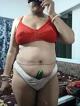 Snapshot of Funcouple0069 chatting on May 28, 2026, 4:13 pm Funcouple0069 online show from May 28, 2026, 4:13 pm