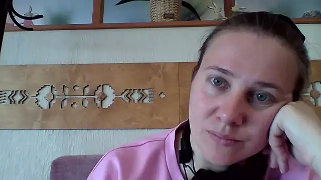 Nionelly online show from April 17, 2026, 12:41 pm