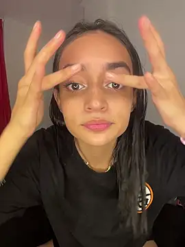 leilani X online show from March 18, 2026, 2:08 pm