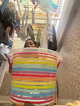 leilani X online show from April 10, 2026, 12:56 pm