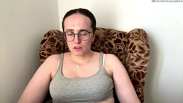Snapshot of SofiaTease chatting on May 26, 2026, 1:20 pm SofiaTease online show from May 26, 2026, 1:20 pm