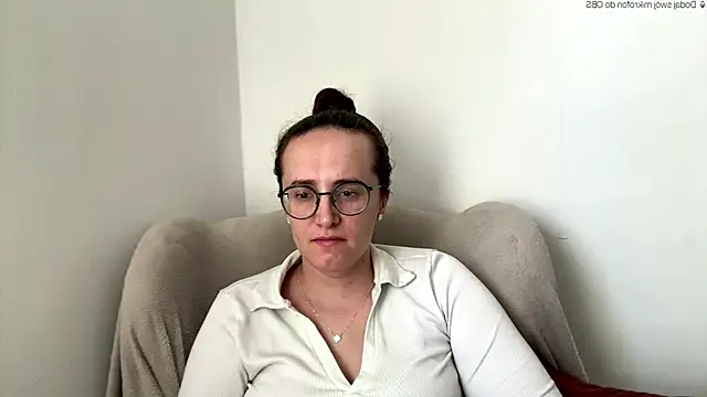 Snapshot of SofiaTease chatting on May 24, 2026, 1:22 pm SofiaTease online show from May 24, 2026, 1:22 pm