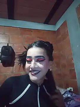 Sienna Dark online show from June 16, 2026, 2:55 am