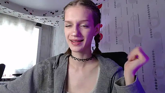 Chrissy Joyful online show from July 17, 2026, 4:10 am