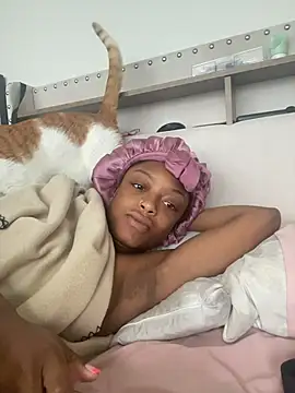 Princessssbby online show from April 28, 2026, 1:37 pm