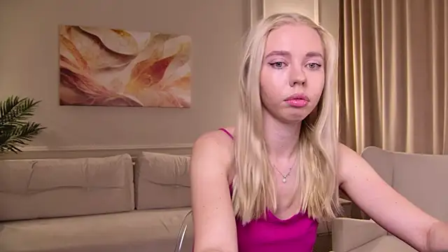 TessaAdorablee online show from April 18, 2026, 5:10 am