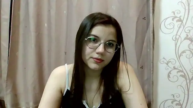 Snapshot of Aurora_Breeze chatting on April 26, 2026, 8:06 pm Aurora Breeze online show from April 26, 2026, 8:06 pm