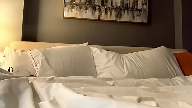 Kissme Kira online show from April 10, 2026, 10:17 pm