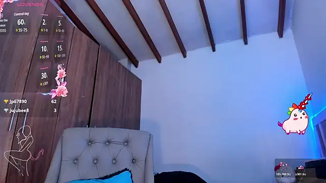 SkyeGabbyRose online show from May 19, 2026, 7:32 pm