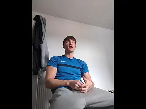 Snapshot of HornyKing2969 chatting on April 10, 2026, 12:01 pm HornyKing2969 online show from April 10, 2026, 12:01 pm