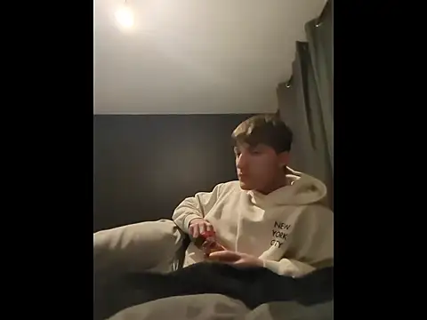 Snapshot of HornyKing2969 chatting on April 12, 2026, 9:51 pm HornyKing2969 online show from April 12, 2026, 9:51 pm