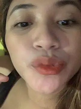 Snapshot of urcutiegelai chatting on March 15, 2026, 1:40 pm urcutiegelai online show from March 15, 2026, 1:40 pm