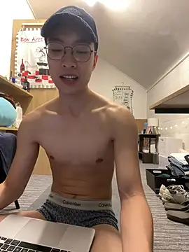 hoppyhops online show from July 5, 2026, 2:35 pm