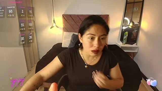 Amanda Fox   online show from March 23, 2026, 8:08 pm