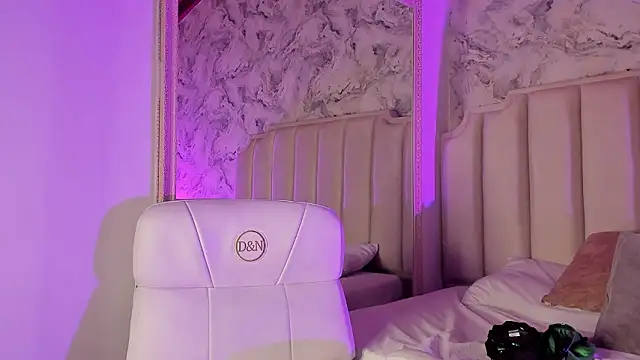 Tamara Ferrer online show from March 17, 2026, 1:47 pm