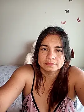 BettyBoo w online show from April 23, 2026, 1:13 pm