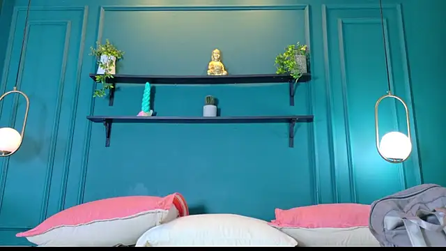 MaelyDoll online show from June 13, 2026, 7:12 pm