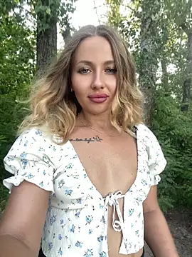 AngelEnigma online show from July 1, 2026, 4:18 pm