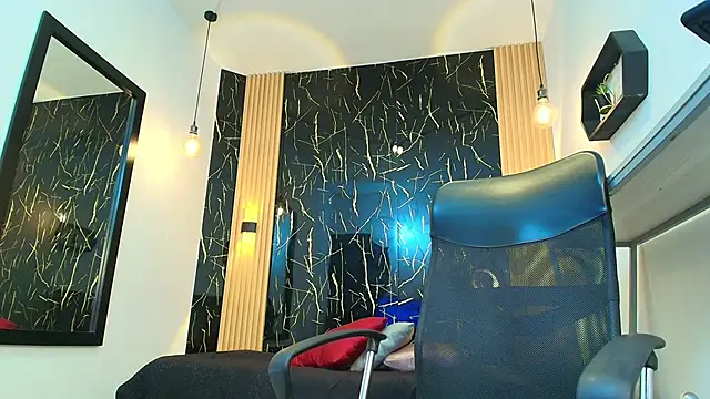 Snapshot of ValeriHot_1 chatting on May 7, 2026, 3:11 am ValeriHot 1 online show from May 7, 2026, 3:11 am
