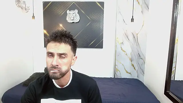 KingOfTemptation online show from April 9, 2026, 3:08 am