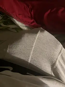 Snapshot of eddyh0t chatting on March 24, 2026, 9:48 pm eddyh0t online show from March 24, 2026, 9:48 pm