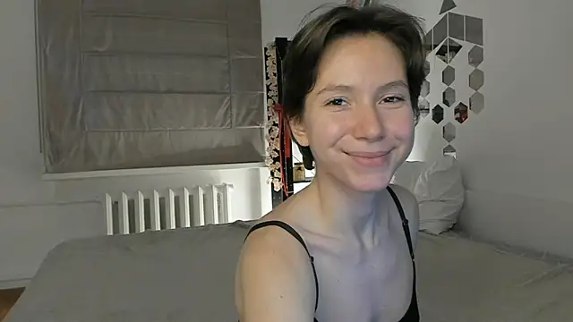 mint ray online show from May 2, 2026, 9:09 pm