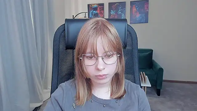 NiaHodge online show from March 11, 2026, 12:32 pm