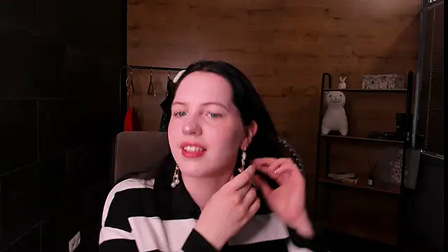 MarshaaOliver online show from March 24, 2026, 9:31 am